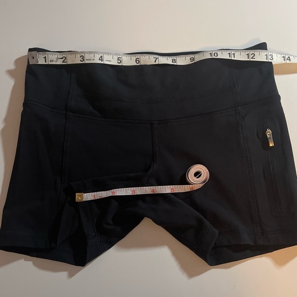 **SOLD** Lululemon | Run: Fast Track Shorts - Picture 9 of 9